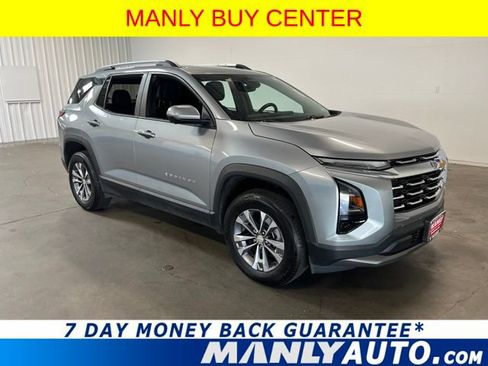 Used 2025 Chevrolet Equinox LT w/ Convenience Package II AWD/4WD image 1