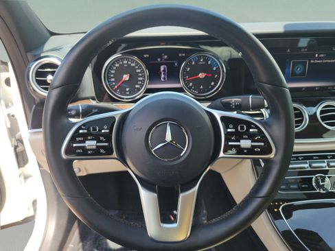 Used 2019 Mercedes-Benz E 300 image 21