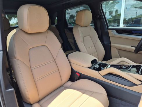 New 2026 Porsche Cayenne AWD/4WD image 25