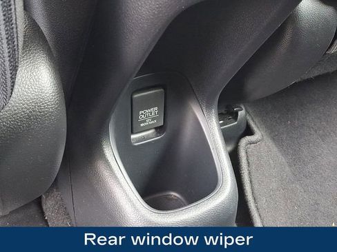 Used 2018 Honda HR-V LX image 19
