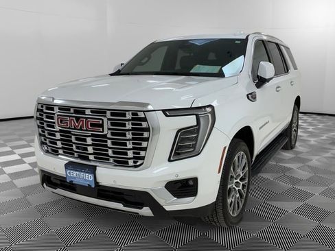Certified 2025 GMC Yukon Denali image 7