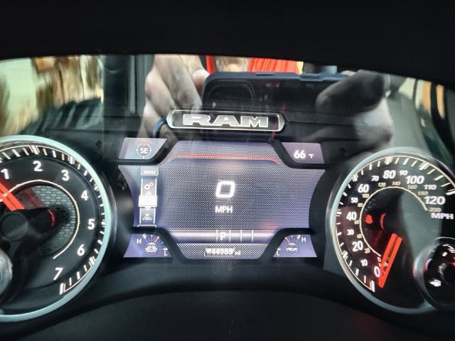 Used 2025 RAM 1500 Big Horn AWD/4WD image 15