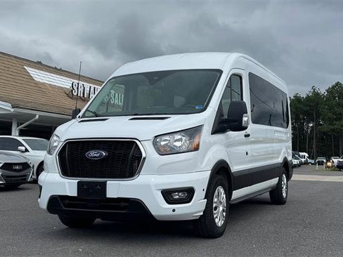 Used 2024 Ford Transit 350 XLT RWD image 2