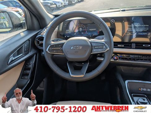 New 2026 Chevrolet Equinox ACTIV w/ Convenience Package III image 17