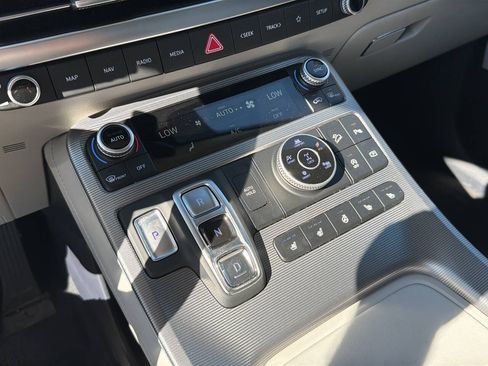 Used 2024 Hyundai Palisade Calligraphy AWD/4WD image 35