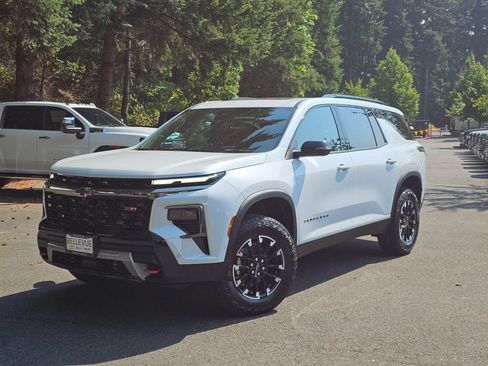 New 2026 Chevrolet Traverse Z71 w/ Enhanced Driving Package AWD/4WD image 1