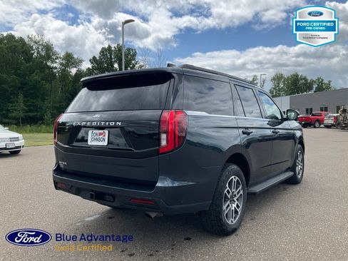 Used 2025 Ford Expedition Active AWD/4WD image 25