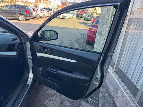 Used 2012 Subaru Outback 2.5i w/ Alloy Wheel Pkg image 24