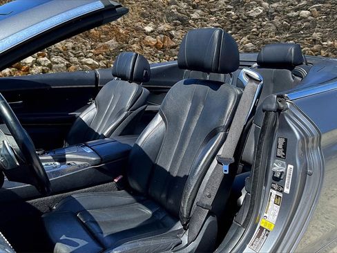 Used 2015 BMW 650i Convertible w/ Executive Package image 23