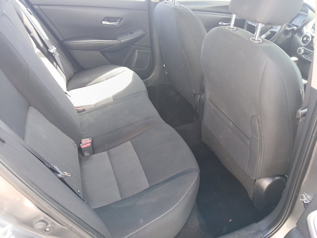 Used 2023 Nissan Sentra SV FWD image 14