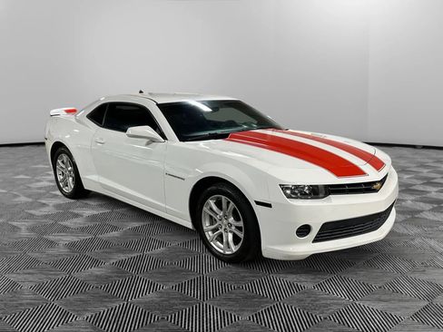 Used 2015 Chevrolet Camaro LS RWD image 3