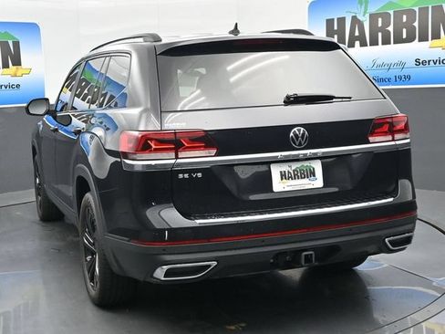 Used 2023 Volkswagen Atlas SE w/ Black Wheel Package FWD image 4