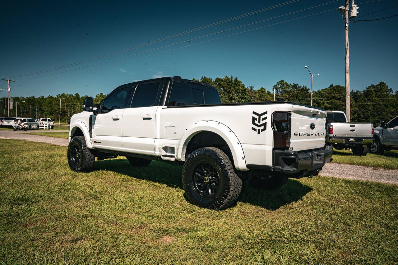 Used 2025 Ford F250 Lariat w/ Lariat Ultimate Package AWD/4WD image 4