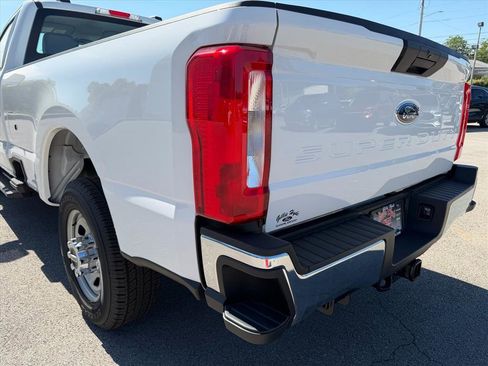Used 2024 Ford F350 XL w/ XL Driver Assist Package RWD image 18
