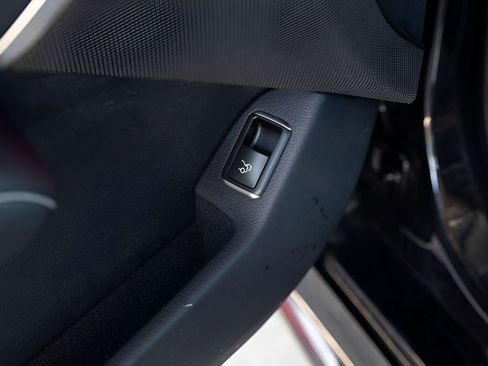 Used 2019 Mercedes-Benz SL 450 image 34