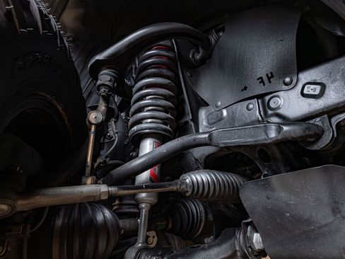 Used 2020 Toyota Tacoma SR5 w/ Technology Package image 12