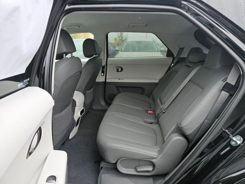 New 2025 Hyundai Ioniq 5 SEL image 14