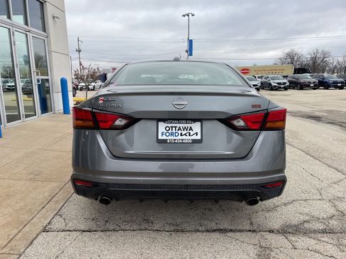 Used 2023 Nissan Altima 2.5 SR image 6