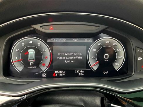 Used 2024 Audi Q8 Premium Plus w/ Premium Plus Package image 23