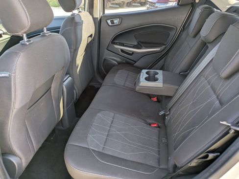 Used 2019 Ford EcoSport SE image 13