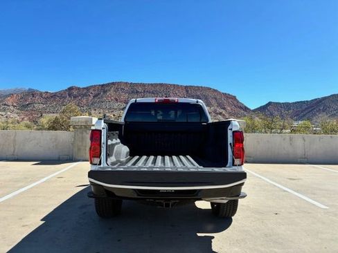 New 2026 Chevrolet Colorado Trail Boss AWD/4WD image 8
