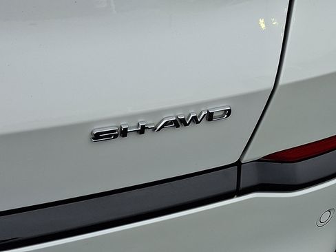 Used 2022 Acura MDX A-Spec image 35