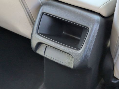 Used 2023 Honda HR-V LX image 29