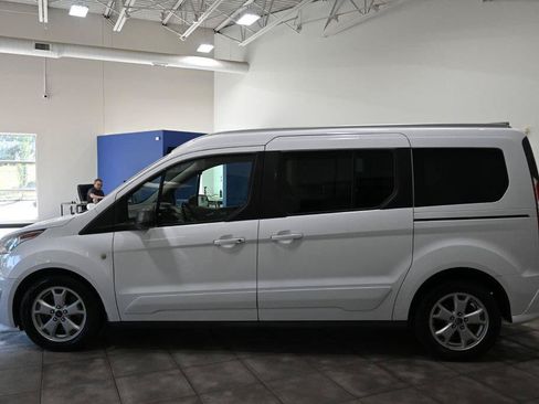 Used 2016 Ford Transit Connect XLT FWD image 2