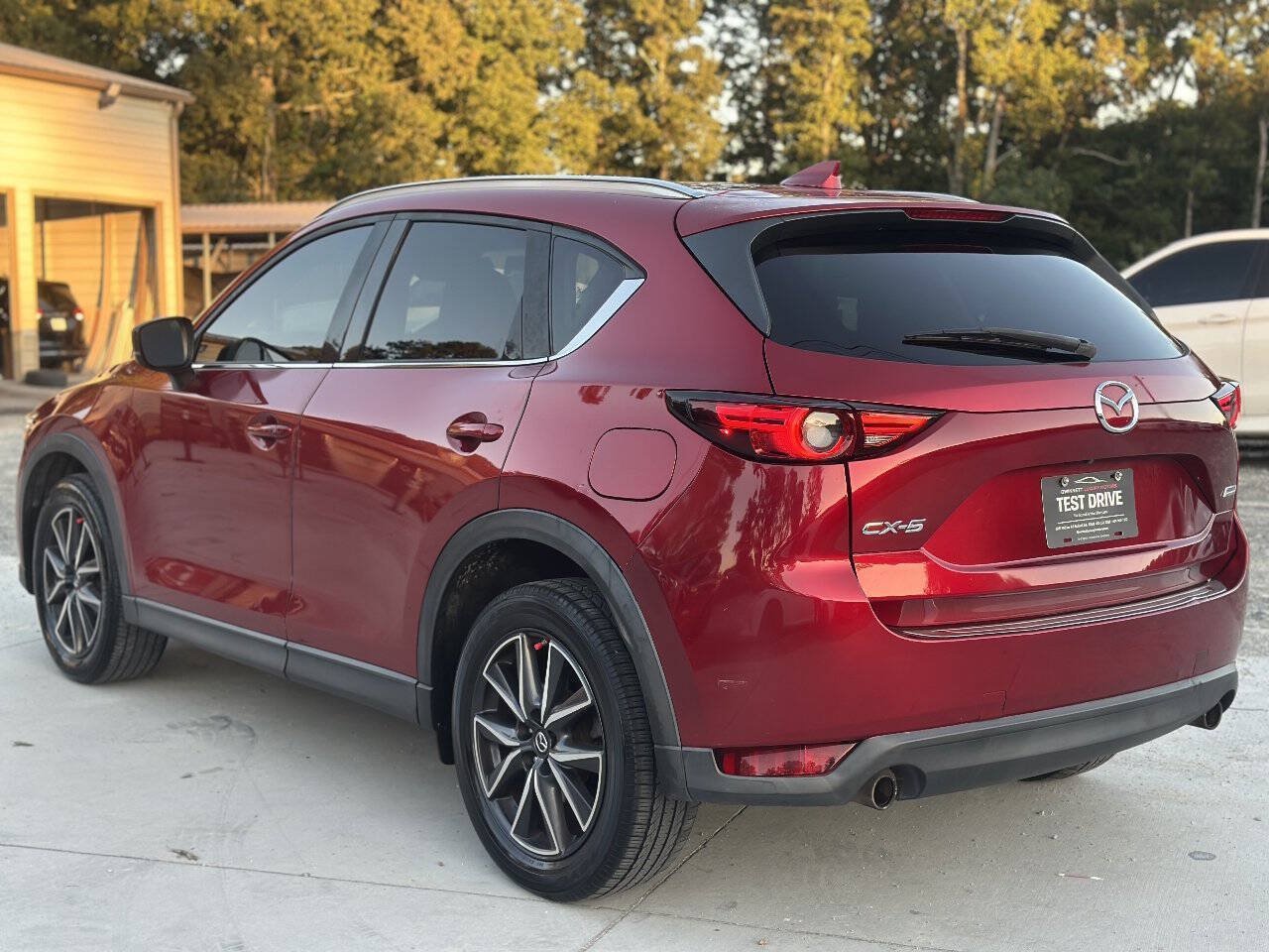 Used 2018 MAZDA CX-5 Grand Touring w/ Premium Package FWD image 5