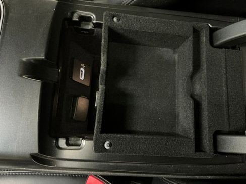 Used 2020 Lincoln Nautilus Reserve w/ Equipment Group 201A image 14