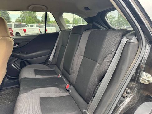 Used 2021 Subaru Outback Premium AWD/4WD image 12