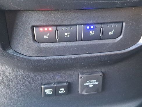 Used 2025 Toyota Tundra 1794 Edition image 11