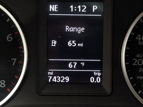 Used 2017 Volkswagen Tiguan Wolfsburg Edition image 17