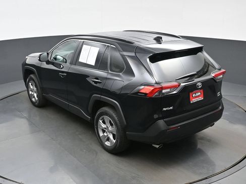 Used 2025 Toyota RAV4 XLE AWD/4WD image 38