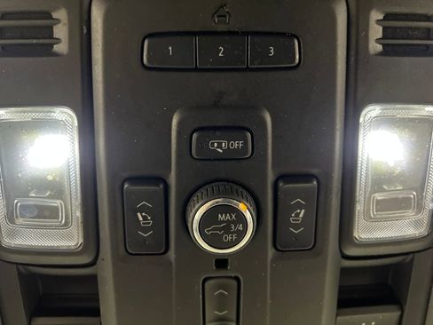 Used 2022 Chevrolet Tahoe High Country AWD/4WD image 64