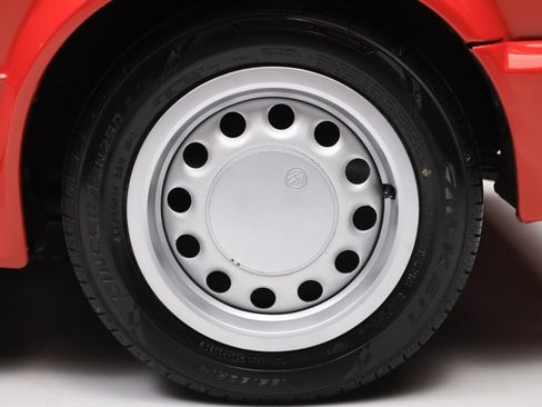 Used 1990 Volkswagen Cabriolet FWD image 43