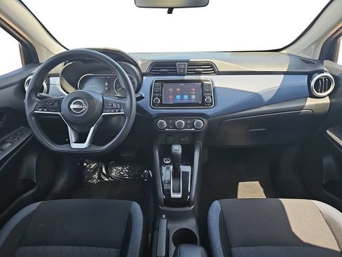 Used 2023 Nissan Versa SV FWD image 9