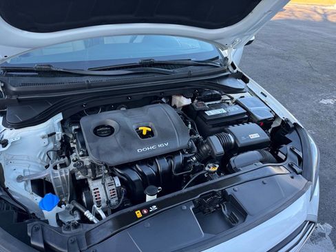 Used 2018 Hyundai Elantra SEL image 21