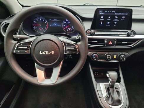 Used 2022 Kia Forte LXS FWD image 22
