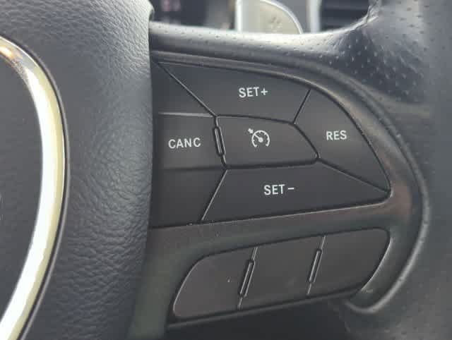 Used 2019 Dodge Durango R/T w/ Blacktop Package AWD/4WD image 28