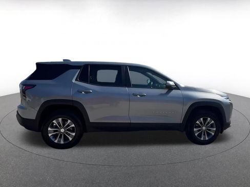 Used 2025 Chevrolet Equinox LT image 16