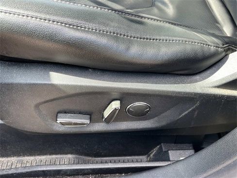 Used 2015 Ford Edge Titanium w/ Equipment Group 302A image 25