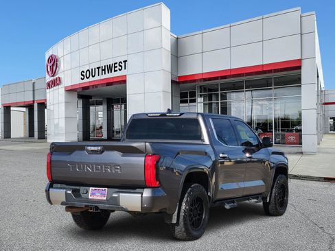 Used 2022 Toyota Tundra Limited image 5