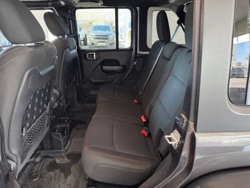 Used 2021 Jeep Wrangler Unlimited Rubicon AWD/4WD image 20