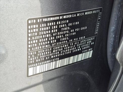 Used 2022 Volkswagen Tiguan SEL R-Line AWD/4WD image 25