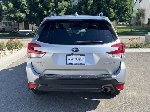 Used 2020 Subaru Forester Premium w/ Popular Package #1 AWD/4WD image 5