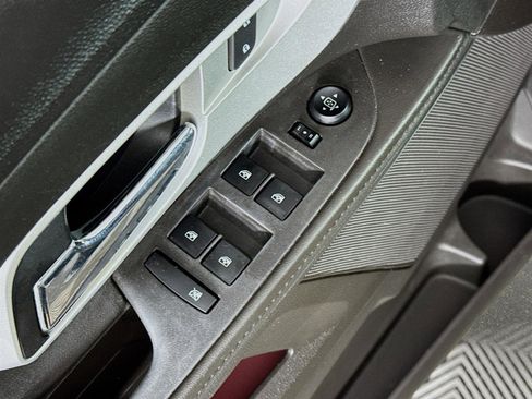 Used 2012 Chevrolet Equinox LS image 16