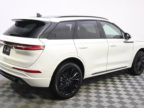 New 2026 Lincoln Corsair Reserve w/ Jet Appearance Package image 7