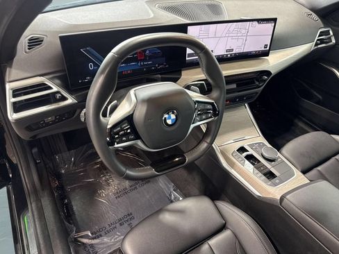 Used 2025 BMW 330i xDrive Sedan AWD/4WD image 11