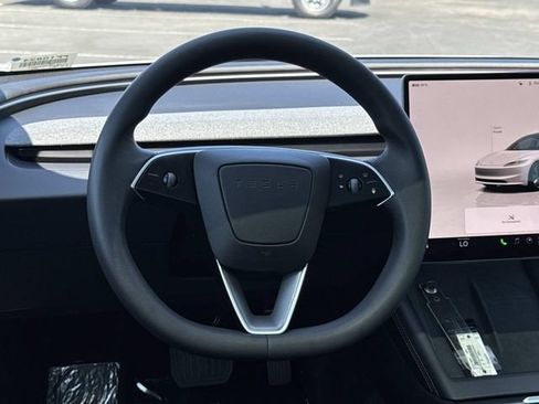 Used 2024 Tesla Model 3 Long Range AWD/4WD image 7